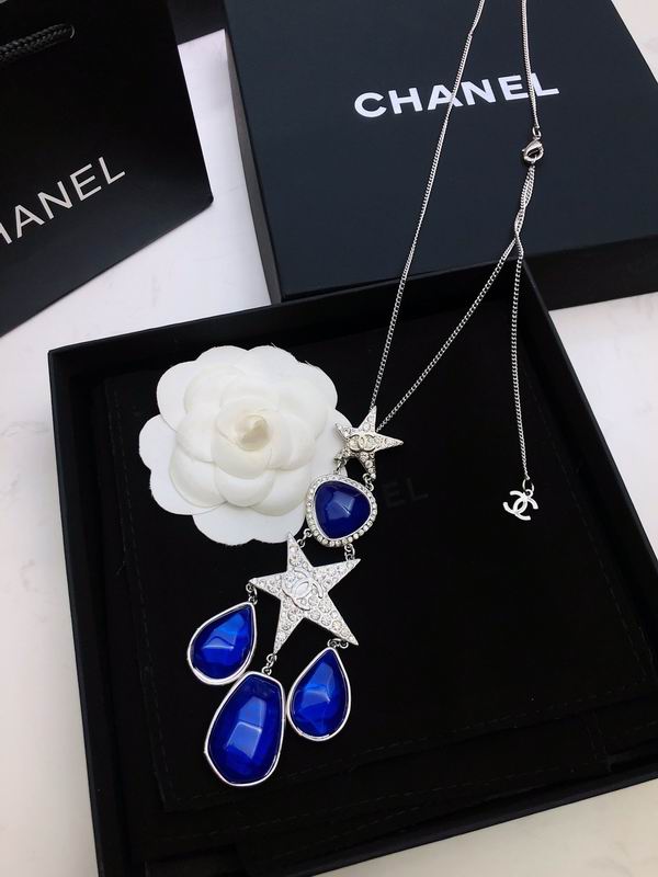 Chanel necklace 06yxh25